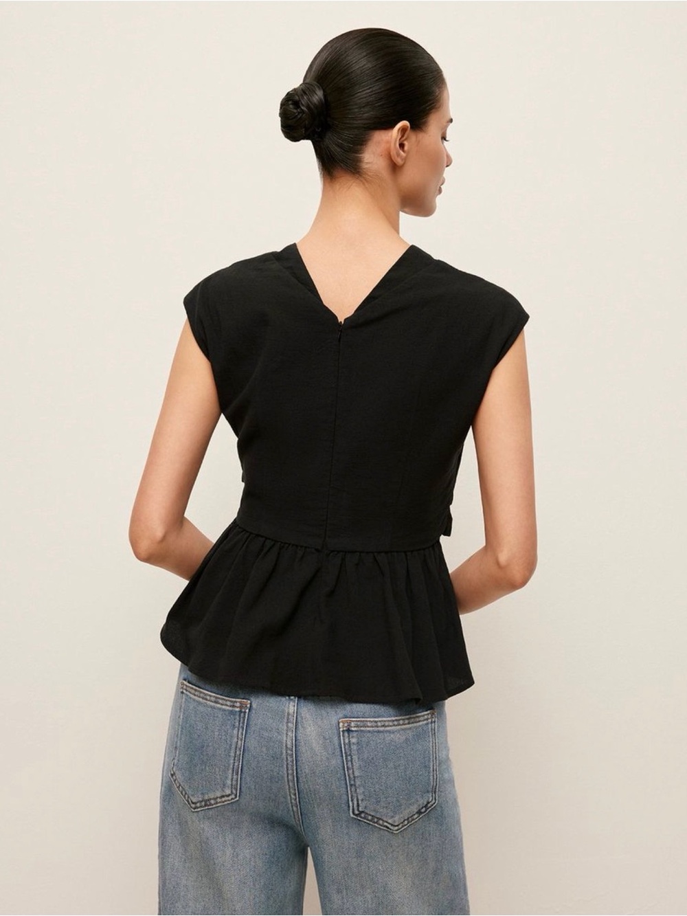 Commense Black Asymmetrical Tie-Front Women's Top Dress - Picture 3 of 7